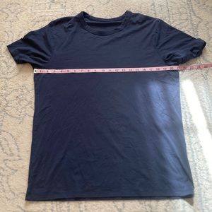 Lululemon Mens T-Shirt